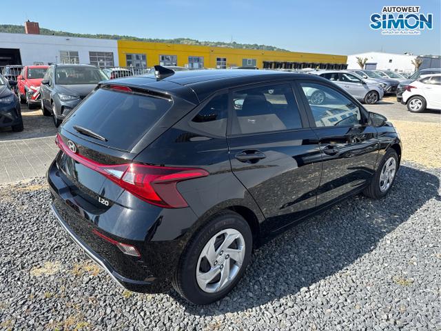 Hyundai / i20 / Weiß /  /  / 