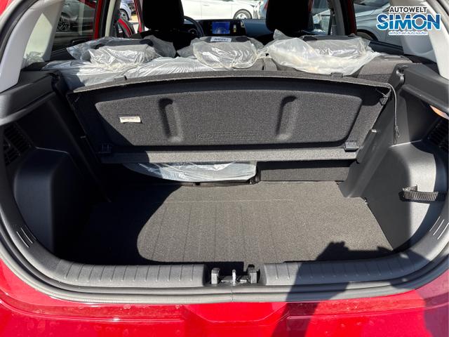 Hyundai / i20 / Weiß /  /  / 