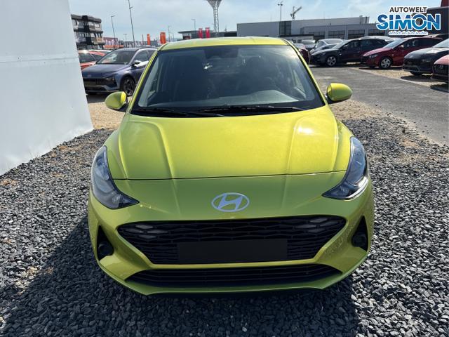 Hyundai / i10 / Weiß /  /  / 