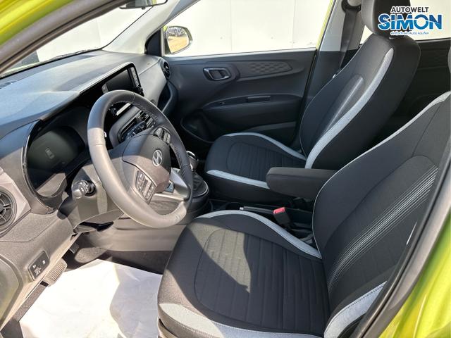 Hyundai / i10 / Weiß /  /  / 
