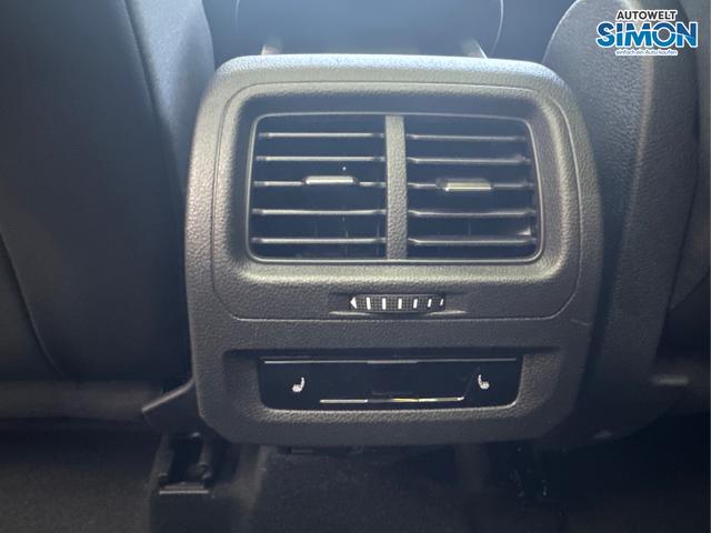 Volkswagen / Touran /  /  /  / 