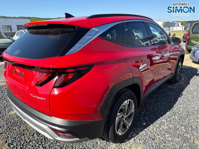 Hyundai / TUCSON FACELIFT / Weiß /  /  / 