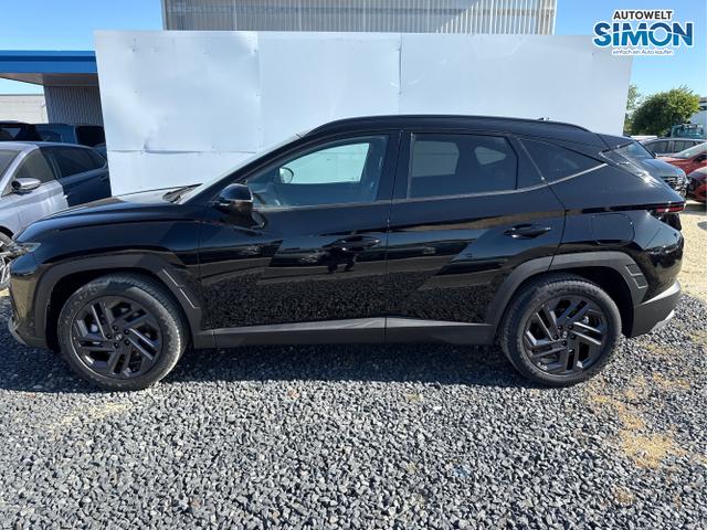 Hyundai / TUCSON FACELIFT / Weiß /  /  / 