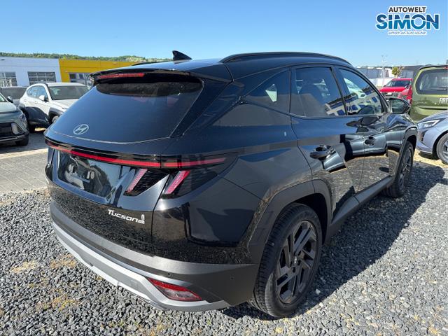 Hyundai / TUCSON FACELIFT / Weiß /  /  / 