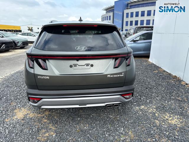 Hyundai / TUCSON FACELIFT / Weiß /  /  / 