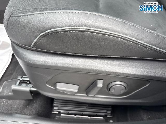 Hyundai / TUCSON FACELIFT / Weiß /  /  / 
