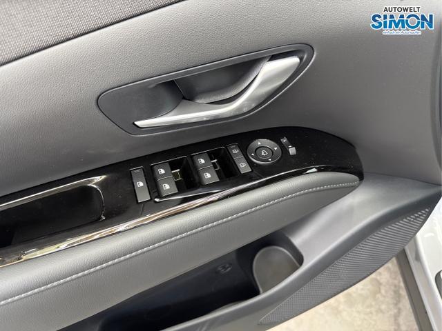 Hyundai / TUCSON FACELIFT / Shimmering Silver R2T /  /  / DCT 20th Anniversary ACC NAVI PANO KRELL 360 SHZ 