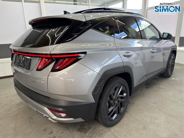 Hyundai / TUCSON FACELIFT / Shimmering Silver R2T /  /  / DCT 20th Anniversary ACC NAVI PANO KRELL 360 SHZ 