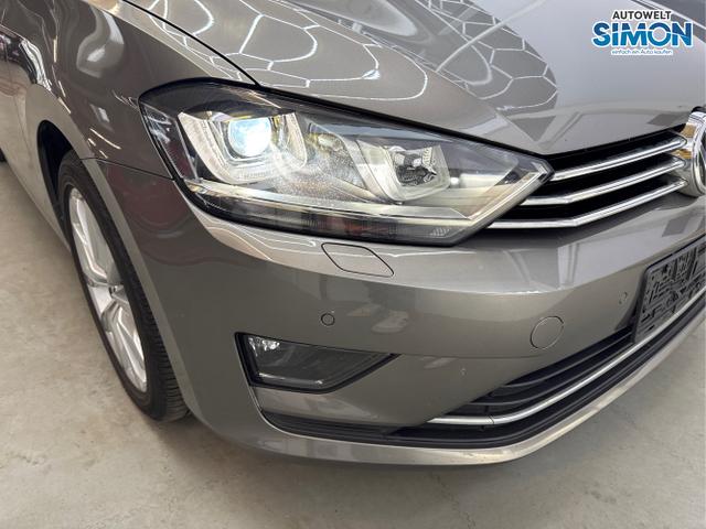 Volkswagen / Golf / Grau /  /  / DSG AHK WP NAVI XENON 