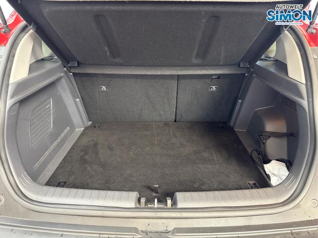 Hyundai / BAYON / Rot /  /  / AHK NAVI LED PDC v+h RFK SHZ v+h