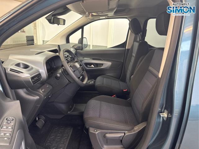 Fiat / Doblò / Blau /  /  / AUT 7-SITZER STYLE PACK SHZ TOTWINKEL UConnect 
