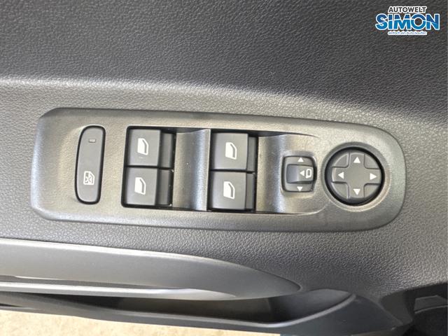 Fiat / Doblò / Blau /  /  / AUT 7-SITZER STYLE PACK SHZ TOTWINKEL UConnect 