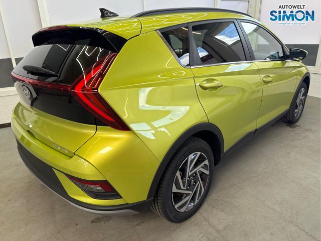 Hyundai / BAYON / Grün /  /  / NAVI SHZ RFK PDC KLIMAAUTOMATIK Licht/Regensensor