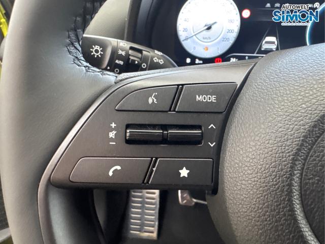 Hyundai / BAYON / Grün /  /  / NAVI SHZ RFK PDC KLIMAAUTOMATIK Licht/Regensensor