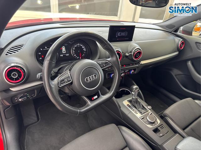Audi / A3 / Rot /  /  / S-LINE ACC XENON SHZ PDC 