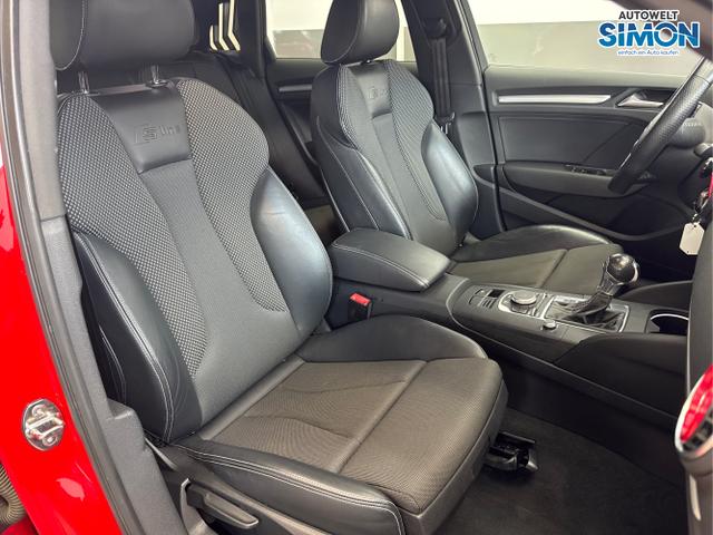 Audi / A3 / Rot /  /  / S-LINE ACC XENON SHZ PDC 