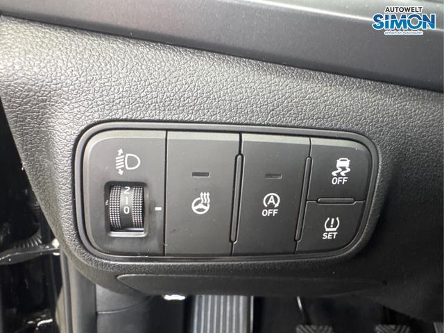 Hyundai / i20 / Schwarz /  /  / WP NAVI RFK TEMPOMAT
