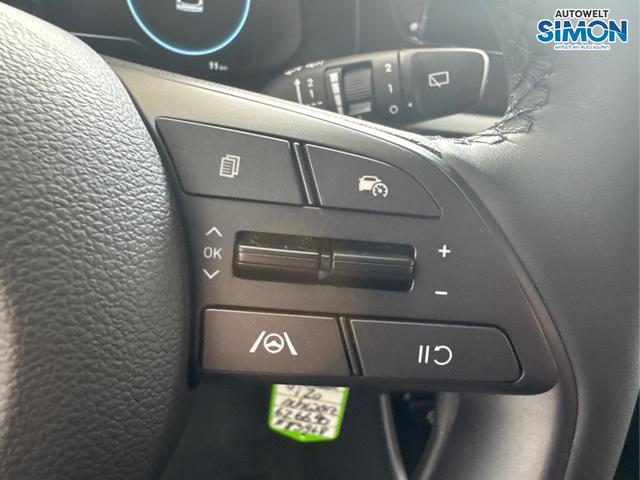 Hyundai / i20 / Schwarz /  /  / WP NAVI RFK TEMPOMAT