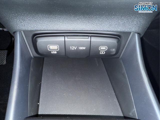 Hyundai / i20 / Grau /  /  / NAVI RFK TEMPOMAT