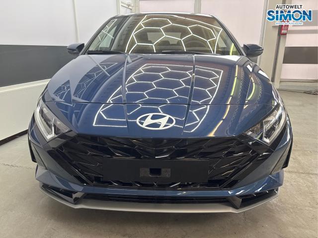 Hyundai / i20 / Blau /  /  / WP KLIMAAUTOMATIK NAVI RFK TEMPOMAT
