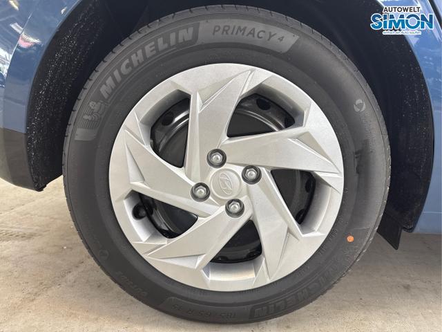 Hyundai / i20 / Blau /  /  / WP KLIMAAUTOMATIK NAVI RFK TEMPOMAT