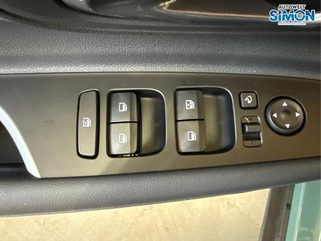 Hyundai / BAYON / Grün /  /  / NAVI SHZ RFK PDC KLIMAAUTOMATIK