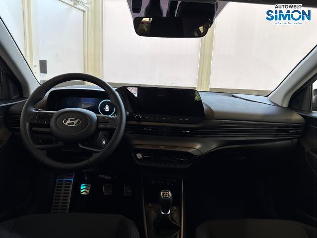 Hyundai / BAYON / Grün /  /  / NAVI SHZ RFK PDC KLIMAAUTOMATIK