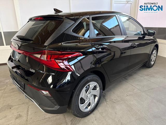 Hyundai i20 COMFORT FL NAVI RFK TEMPOMAT 