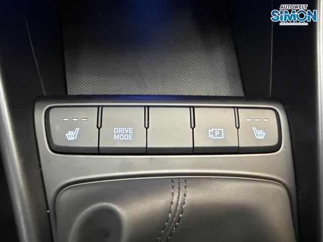 Hyundai / i20 / Blau /  /  / NAVI SHZ LED ALU RFK SHZ KLIMAAUTOMATIK 