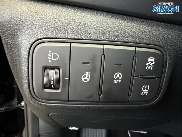 Hyundai / i20 / Schwarz /  /  / NAVI SHZ LED ALU RFK SHZ KLIMAAUTOMATIK 