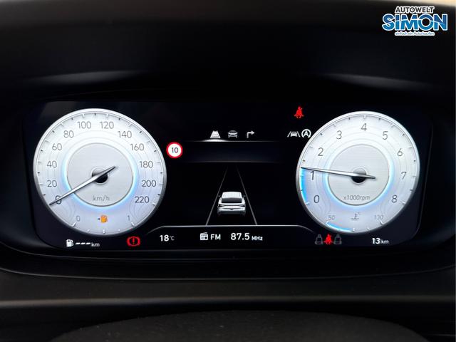 Hyundai / i20 / Schwarz /  /  / NAVI SHZ LED ALU RFK SHZ KLIMAAUTOMATIK 