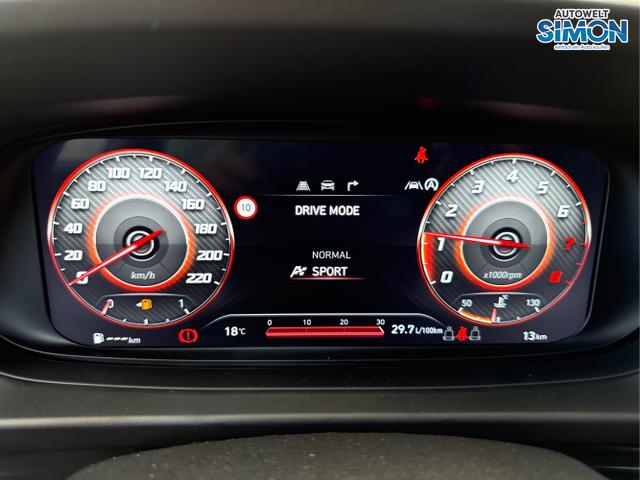 Hyundai / i20 / Schwarz /  /  / NAVI SHZ LED ALU RFK SHZ KLIMAAUTOMATIK 