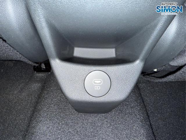 Hyundai / i20 / Schwarz /  /  / NAVI SHZ LED ALU RFK SHZ KLIMAAUTOMATIK 