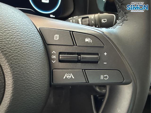 Hyundai / i20 / Schwarz /  /  / NAVI SHZ LED ALU RFK SHZ KLIMAAUTOMATIK 
