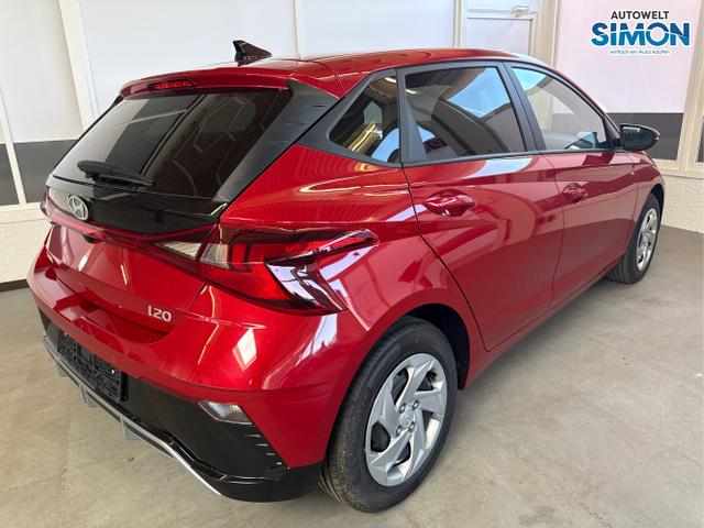 Hyundai / i20 / Rot /  /  / WP KLIMAAUTOMATIK NAVI RFK TEMPOMAT