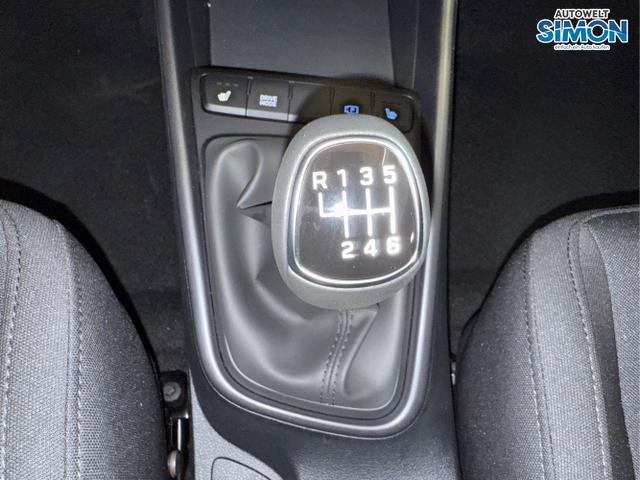 Hyundai / i20 / Rot /  /  / WP KLIMAAUTOMATIK NAVI RFK TEMPOMAT