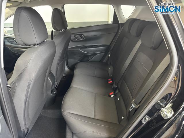 Hyundai / BAYON / Schwarz /  /  / NAVI SHZ RFK PDC KLIMAAUTOMATIK Licht/Regensensor