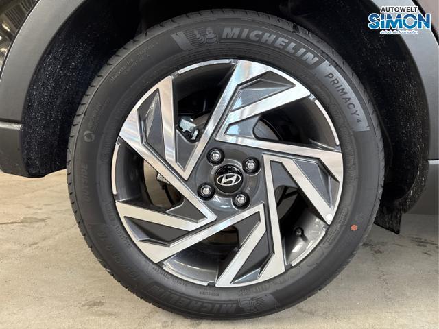Hyundai / BAYON / Schwarz /  /  / NAVI SHZ RFK PDC KLIMAAUTOMATIK Licht/Regensensor