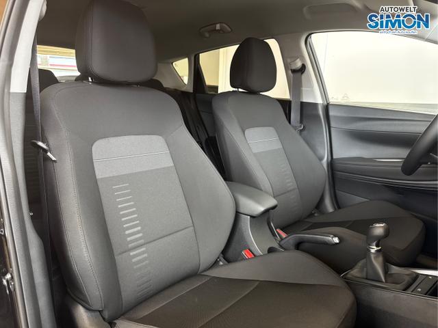 Hyundai / BAYON / Schwarz /  /  / NAVI SHZ RFK PDC KLIMAAUTOMATIK Licht/Regensensor