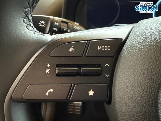 Hyundai / BAYON / Schwarz /  /  / NAVI SHZ RFK PDC KLIMAAUTOMATIK Licht/Regensensor