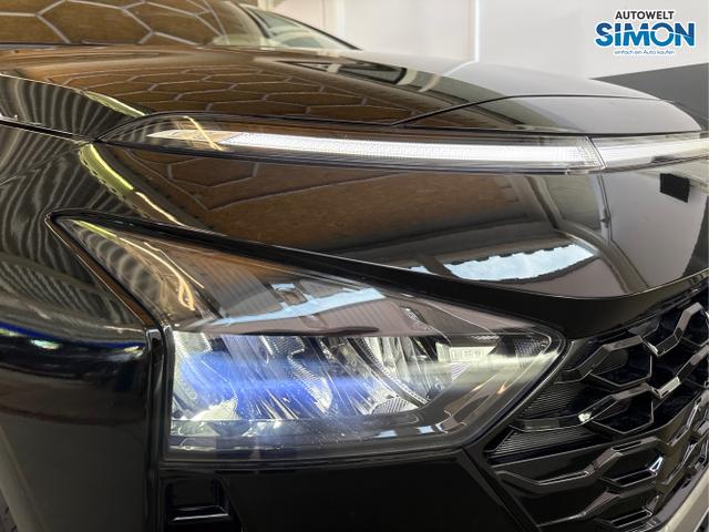 Hyundai / BAYON / Schwarz /  /  / NAVI SHZ RFK PDC KLIMAAUTOMATIK Licht/Regensensor