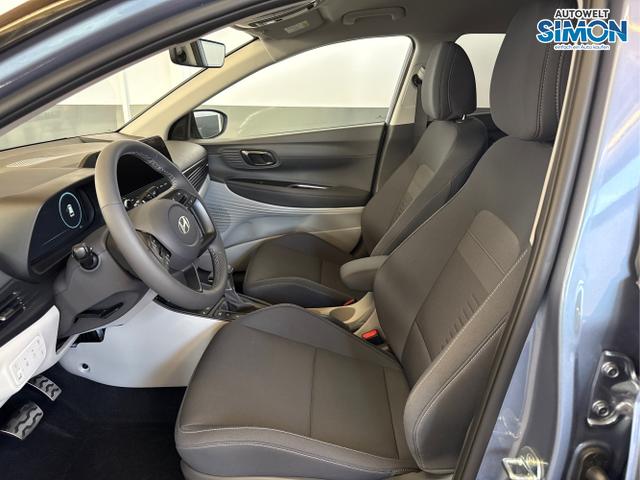 Hyundai / BAYON / Blau /  /  / DCT ACC SmartSense PLUS NAVI SHZ RFK PDC KLIMAAUTOMATIK