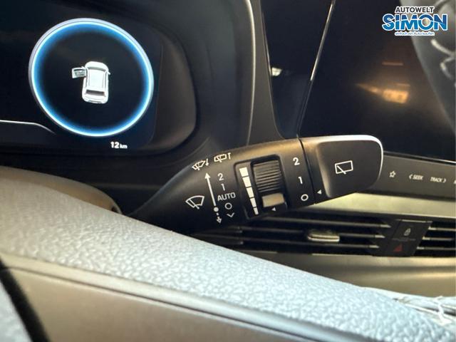 Hyundai / BAYON / Blau /  /  / DCT ACC SmartSense PLUS NAVI SHZ RFK PDC KLIMAAUTOMATIK