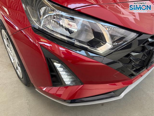Hyundai / i20 / Rot /  /  / DCT WP KLIMAAUTOMATIK NAVI RFK TEMPOMAT