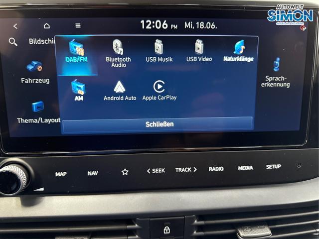 Hyundai / i20 / Weiß /  /  / DCT WP KLIMAAUTOMATIK NAVI RFK TEMPOMAT