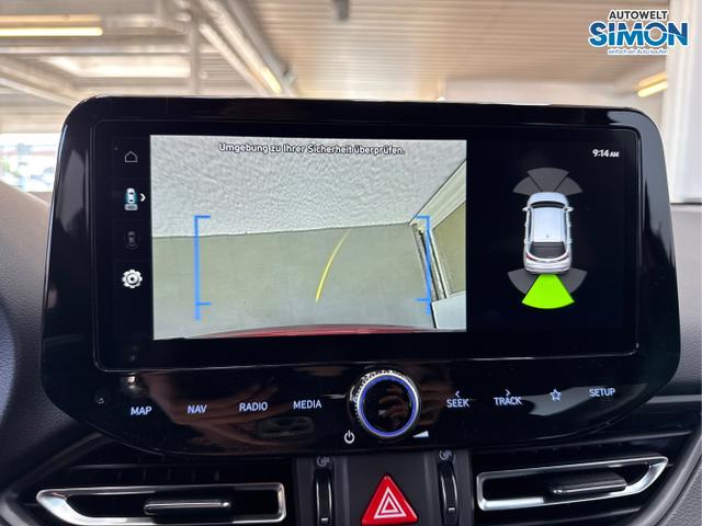 Hyundai / i30 / Rot /  /  / EDITION NAVI SHZ KLIMAAUTOMATIK RFK LED PDC v+h