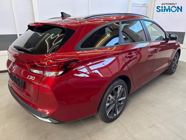 Hyundai / i30 / Rot /  /  / EDITION NAVI SHZ KLIMAAUTOMATIK RFK LED PDC v+h