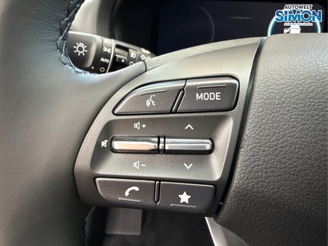 Hyundai / i30 / Rot /  /  / EDITION NAVI SHZ KLIMAAUTOMATIK RFK LED PDC v+h