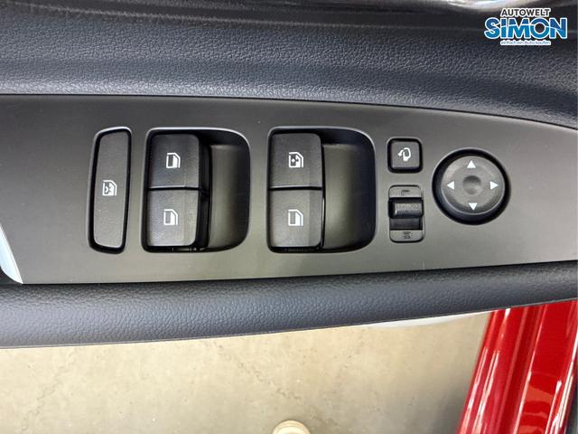 Hyundai / i20 / Rot /  /  / NAVI SHZ LED ALU RFK SHZ KLIMAAUTOMATIK 