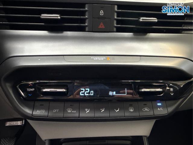 Hyundai / i20 / Rot /  /  / NAVI SHZ LED ALU RFK SHZ KLIMAAUTOMATIK 